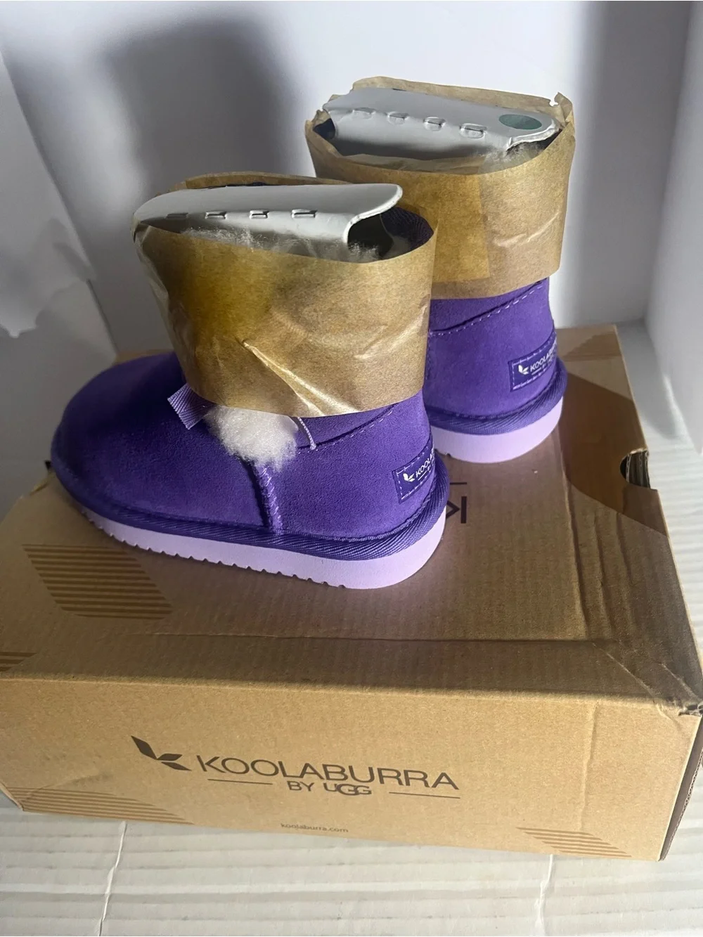 Koolaburra by UGG size 8 New with out tag